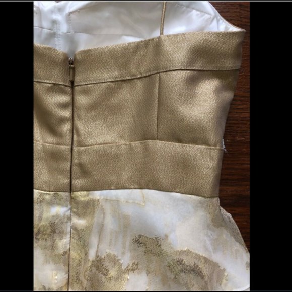 Aidan Mattox Gold Silk Tiered Cocktail Dress - Picture 3 of 8